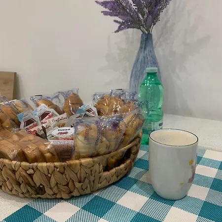San Ciro's דירה